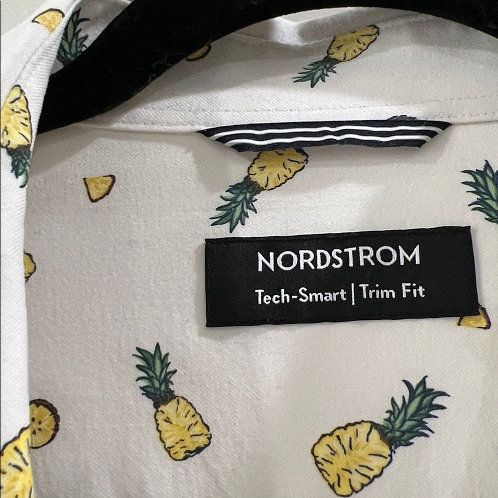 Men’s pineapple print dress button down size large - Picture 2 of 5